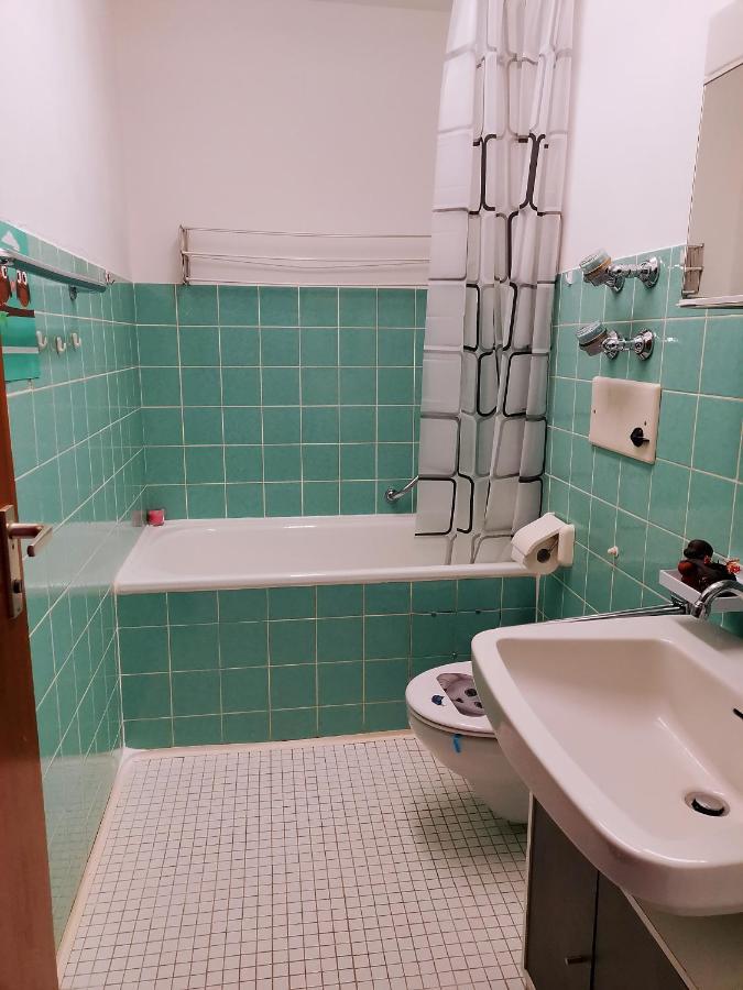 Ferienwohnung Schoene Wohnung 2D-Gebaeude Mit Mini-Garten Schönwalde Exterior foto