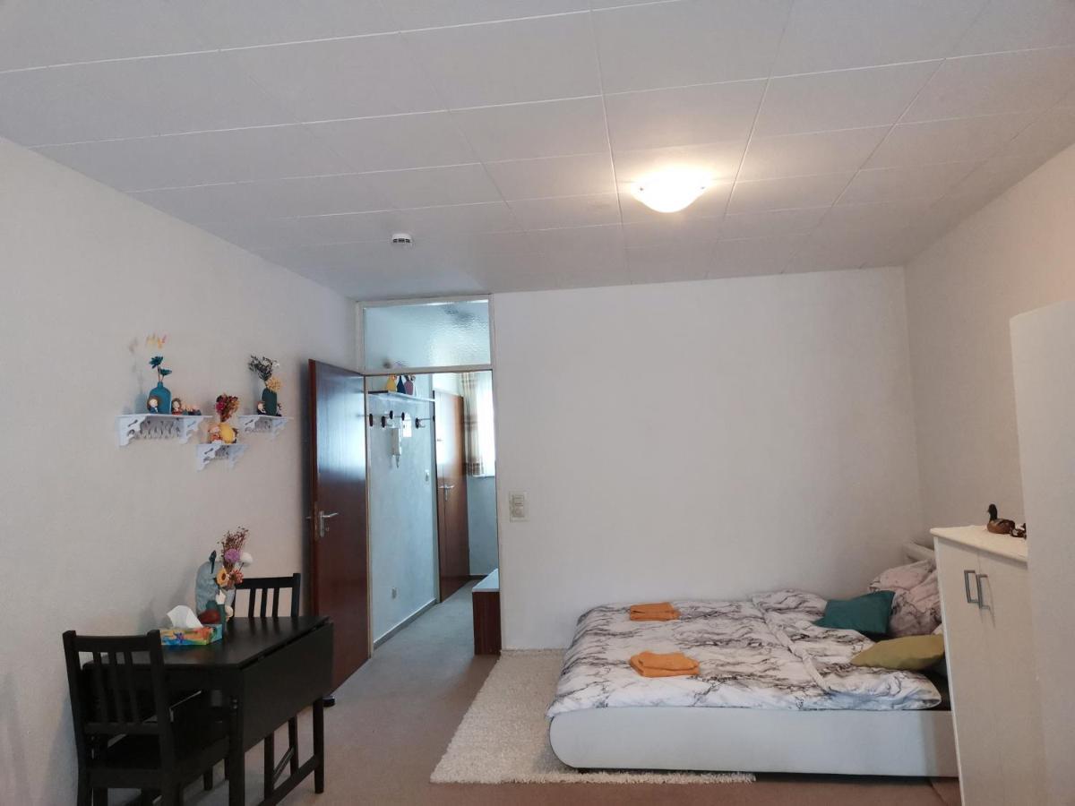 Ferienwohnung Schoene Wohnung 2D-Gebaeude Mit Mini-Garten Schönwalde Exterior foto